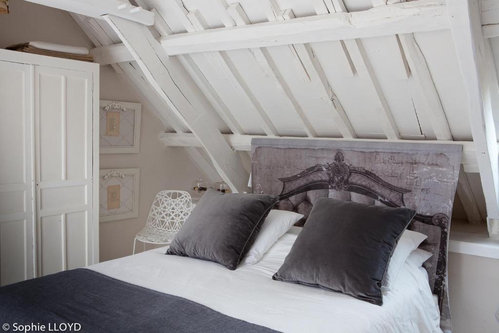 La Maison Des Lamour Hotel Plelo Bilik gambar